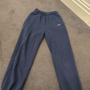 ALO Yoga navy sweatpants XXS